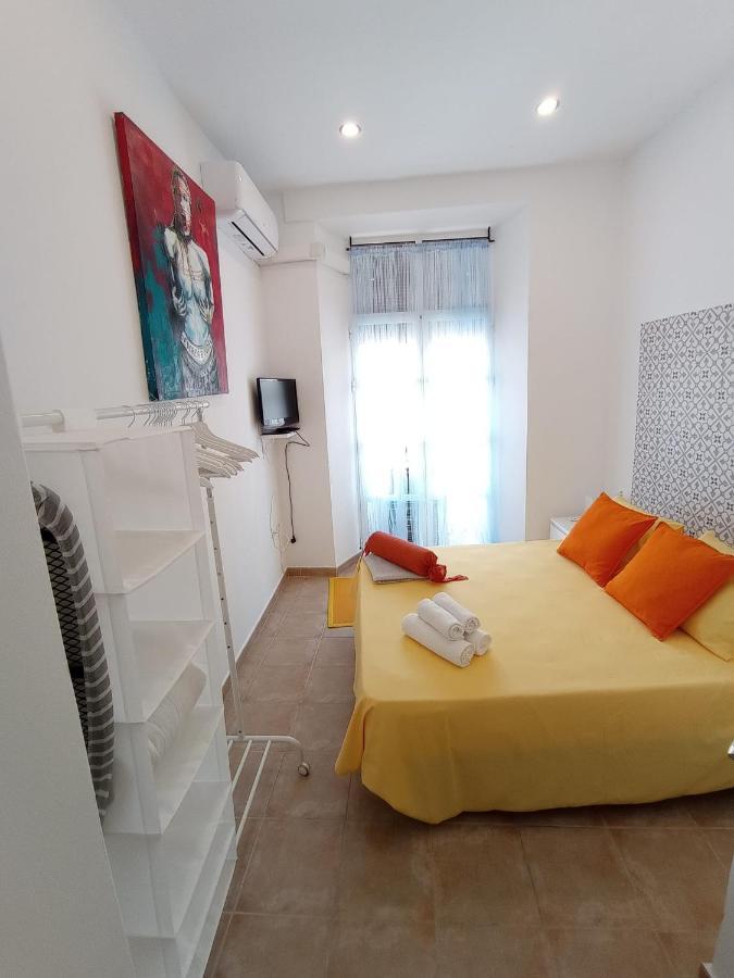 Apartamento Aza Malaga Luaran gambar